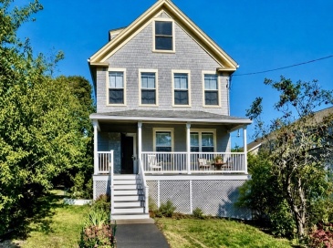 14 Highland Avenue, Hull, Massachusetts, 3 Bedrooms Bedrooms, 6 Rooms Rooms,2 BathroomsBathrooms,Residential Lease,For Rent,Highland Avenue,73552083