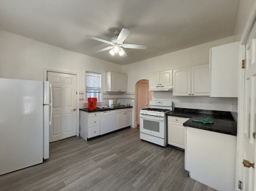 1680 N Shore Rd, Revere, Massachusetts, 3 Bedrooms Bedrooms, 5 Rooms Rooms,1 BathroomBathrooms,Residential Lease,For Rent,N Shore Rd,73552101