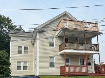 10 Fifth Ave, Webster, Massachusetts, 2 Bedrooms Bedrooms, 4 Rooms Rooms,1 BathroomBathrooms,Residential Lease,For Rent,Fifth Ave,73552104