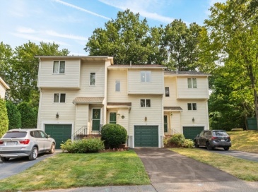 19 Old Diamond, Walpole, Massachusetts, 3 Bedrooms Bedrooms, 10 Rooms Rooms,1.5 BathroomsBathrooms,Residential,For Sale,Old Diamond,73552107