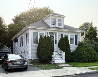82 Francis St, Fairhaven, Massachusetts, 3 Bedrooms Bedrooms, 6 Rooms Rooms,1 BathroomBathrooms,Residential,For Sale,Francis St,73552084