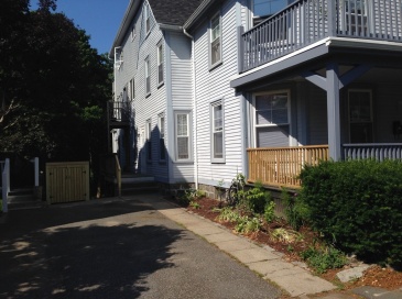 41 Central Street, Beverly, Massachusetts, 2 Bedrooms Bedrooms, 5 Rooms Rooms,1 BathroomBathrooms,Residential Lease,For Rent,Central Street,73552127