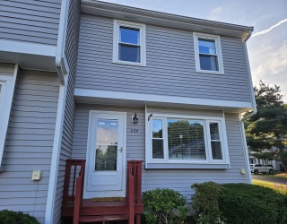 154 Bear Hill Rd, Cumberland, Rhode Island, 2 Bedrooms Bedrooms, 5 Rooms Rooms,1.5 BathroomsBathrooms,Residential,For Sale,Bear Hill Rd,73552131