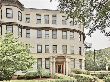 1880 Commonwealth Ave, Boston, Massachusetts, 1 Bedroom Bedrooms, 3 Rooms Rooms,1 BathroomBathrooms,Residential Lease,For Rent,Commonwealth Ave,73552152