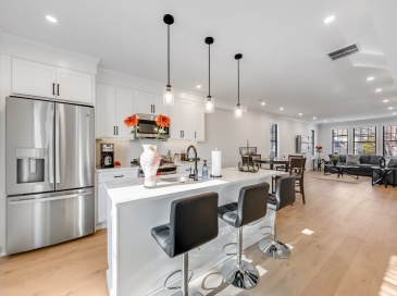 32 Perthshire, Boston, Massachusetts, 5 Bedrooms Bedrooms, 9 Rooms Rooms,3 BathroomsBathrooms,Residential Lease,For Rent,Perthshire,73552155