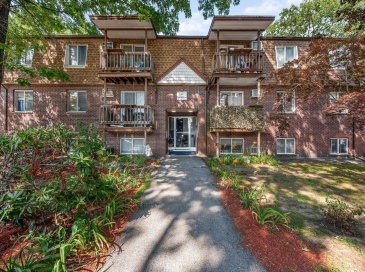 144 Thissell Avenue, Dracut, Massachusetts, 2 Bedrooms Bedrooms, 4 Rooms Rooms,1 BathroomBathrooms,Residential,For Sale,Thissell Avenue,73552075 144 Thissell Avenue, Dracut, Massachusetts, 2 Bedrooms Bedrooms, 4 Rooms Rooms,1 BathroomBathrooms,Residential,For Sale,Thissell Avenue,73552075