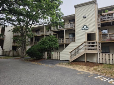 800 Bearses Way, Barnstable, Massachusetts, 2 Bedrooms Bedrooms, 4 Rooms Rooms,2 BathroomsBathrooms,Residential,For Sale,Bearses Way,73552181