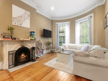 85 Worcester St, Boston, Massachusetts, 1 Bedroom Bedrooms, 4 Rooms Rooms,1 BathroomBathrooms,Residential Lease,For Rent,Worcester St,73538706