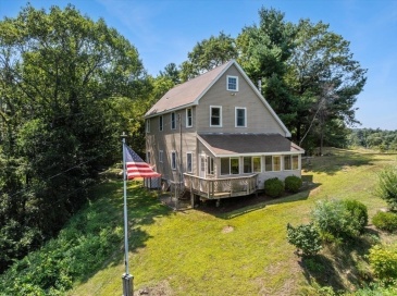 64 Richards Ave, Sharon, Massachusetts, 4 Bedrooms Bedrooms, 8 Rooms Rooms,2 BathroomsBathrooms,Residential,For Sale,Richards Ave,73492556