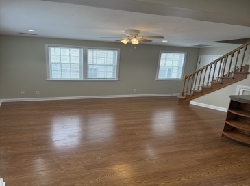 217 N Main Street, Randolph, Massachusetts, 1 Bedroom Bedrooms, 3 Rooms Rooms,1.5 BathroomsBathrooms,Residential Lease,For Rent,N Main Street,73539721
