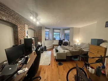 287 Beacon St, Boston, Massachusetts, 1 Room Rooms,1 BathroomBathrooms,Residential Lease,For Rent,Beacon St,73548833