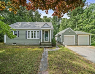 38 Grove St, Kingston, Massachusetts, 1 Bedroom Bedrooms, 4 Rooms Rooms,1 BathroomBathrooms,Residential,For Sale,Grove St,73540446