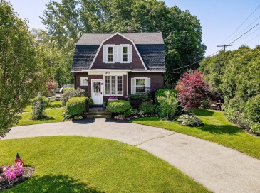 1493 Andover Street, Tewksbury, Massachusetts, 3 Bedrooms Bedrooms, 8 Rooms Rooms,2.5 BathroomsBathrooms,Residential,For Sale,Andover Street,73525390