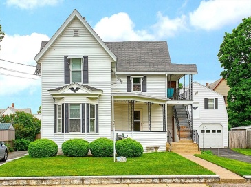 108 Third St, Leominster, Massachusetts, 5 Bedrooms Bedrooms, 9 Rooms Rooms,2 BathroomsBathrooms,Residential Income,For Sale,Third St,73534859