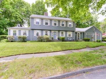 5 Algonquin Rd, Worcester, Massachusetts, 4 Bedrooms Bedrooms, 9 Rooms Rooms,3 BathroomsBathrooms,Residential,For Sale,Algonquin Rd,73527468 5 Algonquin Rd, Worcester, Massachusetts, 4 Bedrooms Bedrooms, 9 Rooms Rooms,3 BathroomsBathrooms,Residential,For Sale,Algonquin Rd,73527468