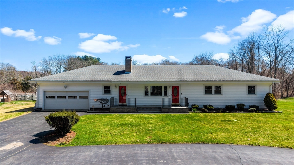 415 Chase Rd, Dartmouth, Massachusetts, 4 Bedrooms Bedrooms, 7 Rooms Rooms,1 BathroomBathrooms,Residential,For Sale,Chase Rd,73501684