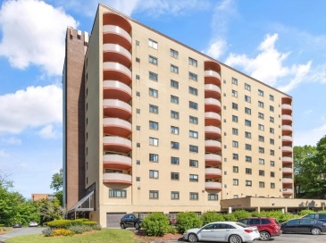 2500 Mystic Valley Pkwy, Medford, Massachusetts, 2 Bedrooms Bedrooms, 5 Rooms Rooms,2 BathroomsBathrooms,Residential Lease,For Rent,Mystic Valley Pkwy,73508141