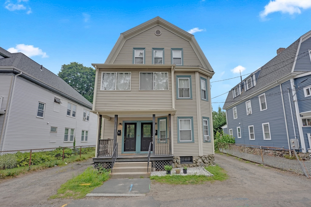 24 Orchard Ave, Waltham, Massachusetts, 3 Bedrooms Bedrooms, 5 Rooms Rooms,1.5 BathroomsBathrooms,Residential Lease,For Rent,Orchard Ave,73552456