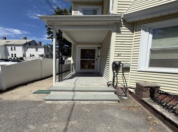 31 Ladd Street, Watertown, Massachusetts, 4 Bedrooms Bedrooms, 7 Rooms Rooms,3 BathroomsBathrooms,Residential Lease,For Rent,Ladd Street,73552462 31 Ladd Street, Watertown, Massachusetts, 4 Bedrooms Bedrooms, 7 Rooms Rooms,3 BathroomsBathrooms,Residential Lease,For Rent,Ladd Street,73552462