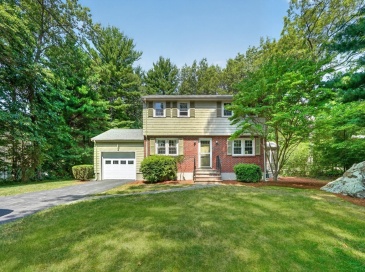 485 Oak St, Westwood, Massachusetts, 4 Bedrooms Bedrooms, 8 Rooms Rooms,1.5 BathroomsBathrooms,Residential,For Sale,Oak St,73552475 485 Oak St, Westwood, Massachusetts, 4 Bedrooms Bedrooms, 8 Rooms Rooms,1.5 BathroomsBathrooms,Residential,For Sale,Oak St,73552475