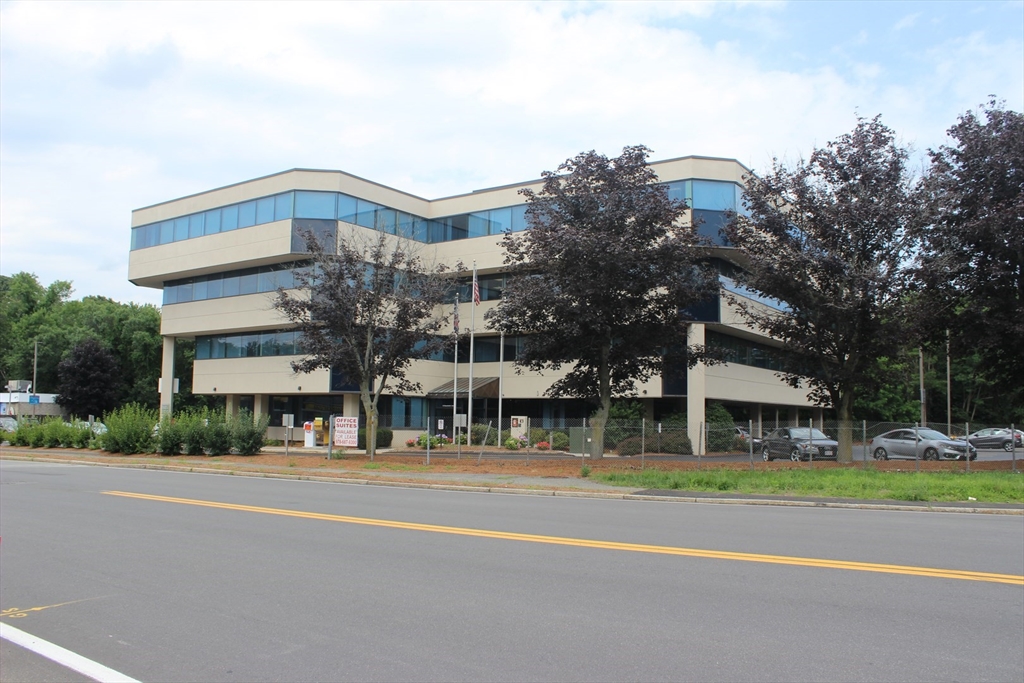 30 Massachusetts Avenue, North Andover, Massachusetts, ,Commercial Lease,For Rent,Massachusetts Avenue,73552282