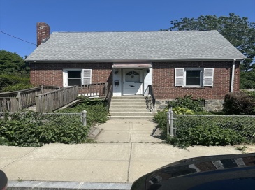 130 Clare Ave, Boston, Massachusetts, 2 Bedrooms Bedrooms, 6 Rooms Rooms,1.5 BathroomsBathrooms,Residential,For Sale,Clare Ave,73552314