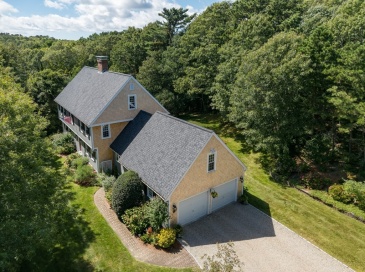 9 Fairfield Dr, Sandwich, Massachusetts, 4 Bedrooms Bedrooms, 9 Rooms Rooms,2.5 BathroomsBathrooms,Residential,For Sale,Fairfield Dr,73552318