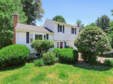 419 Old Connecticut Path, Framingham, Massachusetts, 3 Bedrooms Bedrooms, 7 Rooms Rooms,1.5 BathroomsBathrooms,Residential,For Sale,Old Connecticut Path,73534339