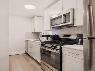 81 Park Drive, Boston, Massachusetts, 2 Bedrooms Bedrooms, 4 Rooms Rooms,1 BathroomBathrooms,Residential Lease,For Rent,Park Drive,73552366