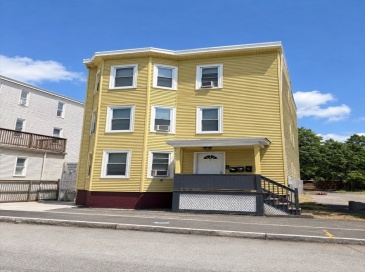 8 Varnum St, Lynn, Massachusetts, 9 Bedrooms Bedrooms, 15 Rooms Rooms,3 BathroomsBathrooms,Residential Income,For Sale,Varnum St,73535816