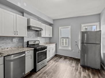 26 Alpine St, Boston, Massachusetts, 3 Bedrooms Bedrooms, 4 Rooms Rooms,1 BathroomBathrooms,Residential Lease,For Rent,Alpine St,73552387
