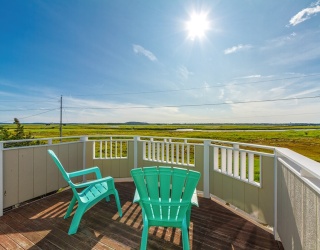 47 Sunset Dr, Newbury, Massachusetts, 4 Bedrooms Bedrooms, 6 Rooms Rooms,2.5 BathroomsBathrooms,Residential Lease,For Rent,Sunset Dr,73552399