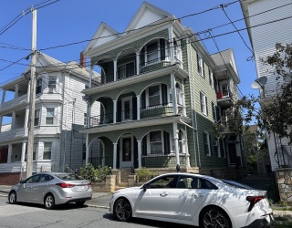 33 Sidney Street, New Bedford, Massachusetts, 3 Bedrooms Bedrooms, 6 Rooms Rooms,1 BathroomBathrooms,Residential Lease,For Rent,Sidney Street,73552414