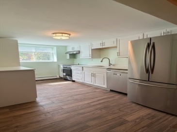 56 Bryon Rd, Brookline, Massachusetts, 2 Bedrooms Bedrooms, 5 Rooms Rooms,1 BathroomBathrooms,Residential Lease,For Rent,Bryon Rd,73552416