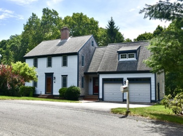 10 Tower Hill Dr, Sandwich, Massachusetts, 5 Bedrooms Bedrooms, 8 Rooms Rooms,2.5 BathroomsBathrooms,Residential,For Sale,Tower Hill Dr,73552581