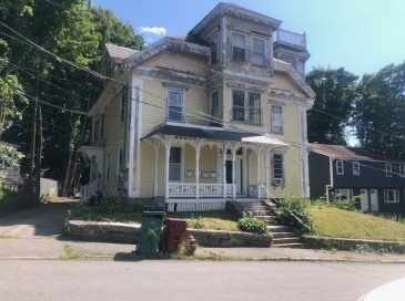 23 Eleventh Street, Lowell, Massachusetts, 2 Bedrooms Bedrooms, 4 Rooms Rooms,1 BathroomBathrooms,Residential,For Sale,Eleventh Street,73552592
