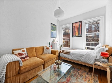 19 South Russell, Boston, Massachusetts, 1 Bedroom Bedrooms, 2 Rooms Rooms,1 BathroomBathrooms,Residential Lease,For Rent,South Russell,73552594 19 South Russell, Boston, Massachusetts, 1 Bedroom Bedrooms, 2 Rooms Rooms,1 BathroomBathrooms,Residential Lease,For Rent,South Russell,73552594
