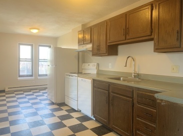 88 Broadway, Chelsea, Massachusetts, 1 Bedroom Bedrooms, 4 Rooms Rooms,1 BathroomBathrooms,Residential Lease,For Rent,Broadway,73552621 88 Broadway, Chelsea, Massachusetts, 1 Bedroom Bedrooms, 4 Rooms Rooms,1 BathroomBathrooms,Residential Lease,For Rent,Broadway,73552621