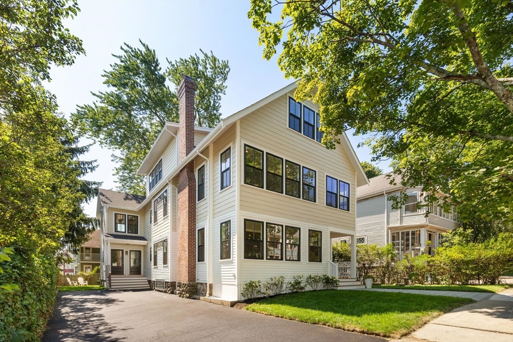48 Mt Vernon St, Arlington, Massachusetts, 8 Bedrooms Bedrooms, 17 Rooms Rooms,6 BathroomsBathrooms,Residential Income,For Sale,Mt Vernon St,73552624