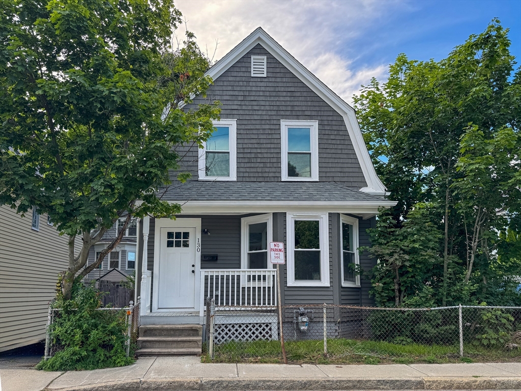 130 Centennial Ave, Gloucester, Massachusetts, 2 Bedrooms Bedrooms, 5 Rooms Rooms,1 BathroomBathrooms,Residential,For Sale,Centennial Ave,73552333
