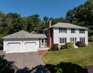 31 Cooke Road, Plymouth, Massachusetts, 4 Bedrooms Bedrooms, 12 Rooms Rooms,2.5 BathroomsBathrooms,Residential,For Sale,Cooke Road,73547993