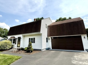75 White Street, Raynham, Massachusetts, 4 Bedrooms Bedrooms, 8 Rooms Rooms,2 BathroomsBathrooms,Residential,For Sale,White Street,73552408 75 White Street, Raynham, Massachusetts, 4 Bedrooms Bedrooms, 8 Rooms Rooms,2 BathroomsBathrooms,Residential,For Sale,White Street,73552408