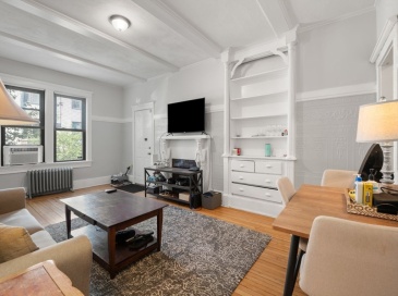 5 Bellvista Rd, Boston, Massachusetts, 2 Bedrooms Bedrooms, 4 Rooms Rooms,1 BathroomBathrooms,Residential Lease,For Rent,Bellvista Rd,73552538