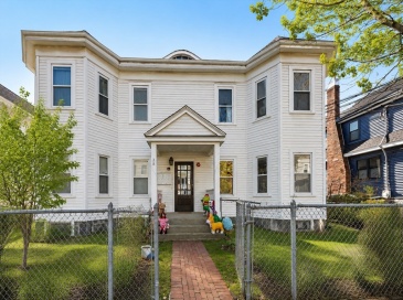 38 Berkeley Street, Somerville, Massachusetts, 10 Bedrooms Bedrooms, 22 Rooms Rooms,8 BathroomsBathrooms,Residential Income,For Sale,Berkeley Street,73552553