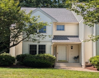 3301 Maple Brook Road, Bellingham, Massachusetts, 2 Bedrooms Bedrooms, 5 Rooms Rooms,2.5 BathroomsBathrooms,Residential,For Sale,Maple Brook Road,73552554