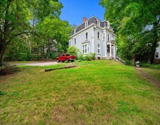 7 Maple Ave, Haverhill, Massachusetts, 6 Bedrooms Bedrooms, 16 Rooms Rooms,5 BathroomsBathrooms,Residential Income,For Sale,Maple Ave,73552672