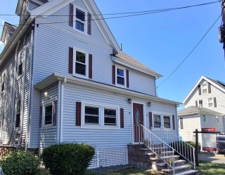 12-14 Willow Street, Concord, Massachusetts, 3 Bedrooms Bedrooms, 5 Rooms Rooms,1.5 BathroomsBathrooms,Residential Lease,For Rent,Willow Street,73552682