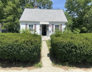22 Hanson Ave, Walpole, Massachusetts, 3 Bedrooms Bedrooms, 7 Rooms Rooms,1.5 BathroomsBathrooms,Residential,For Sale,Hanson Ave,73552697