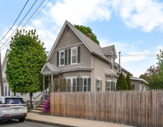 122 S Walker St, Lowell, Massachusetts, 5 Bedrooms Bedrooms, 16 Rooms Rooms,3 BathroomsBathrooms,Residential Income,For Sale,S Walker St,73516559