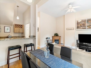 8 Greenwich Park, Boston, Massachusetts, 1 Bedroom Bedrooms, 4 Rooms Rooms,1 BathroomBathrooms,Residential Lease,For Rent,Greenwich Park,73538170